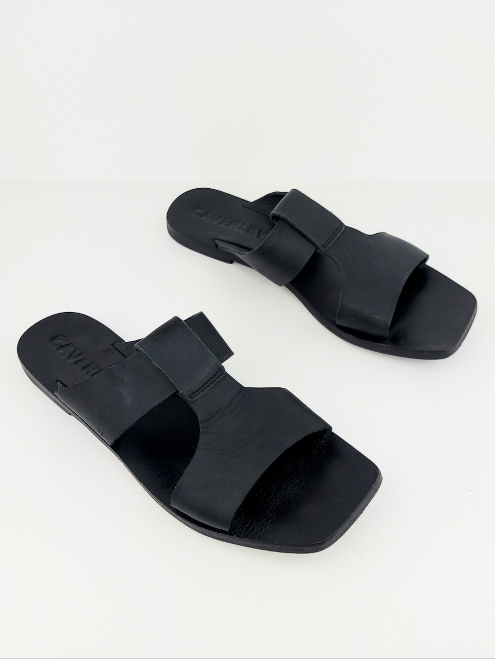 Caverley Black Leather Slide Sandals EU 40